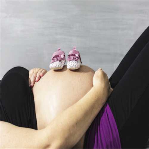 2022年代孕生子价格-武汉中国哪里有代孕公司_怀孕时胸痛正常吗